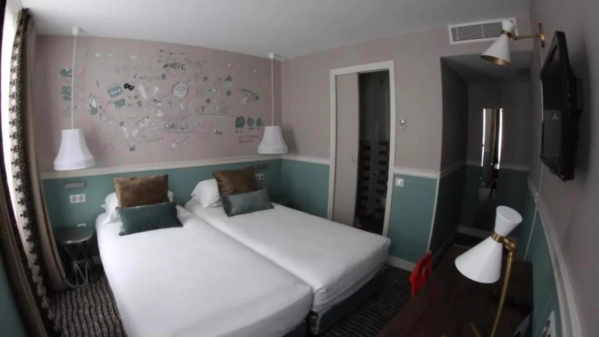 Hotel Des 3 Poussins