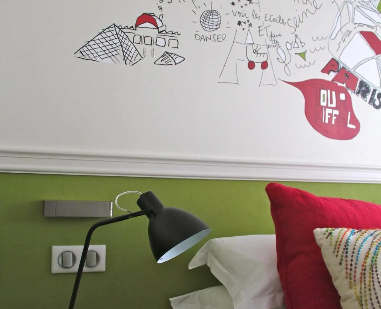 Des 3 Poussins Hotel